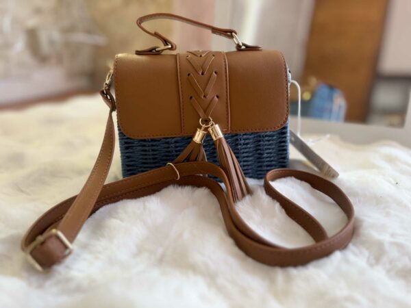 Borsa Capri